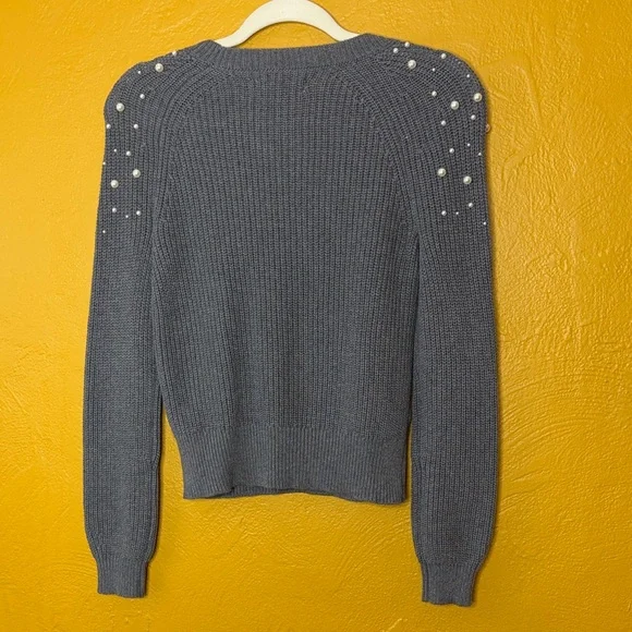 Ann Taylor Loft NWT- XXS petite. Gray Raglan Sweater with Pearl Accents - Picture 5 of 5